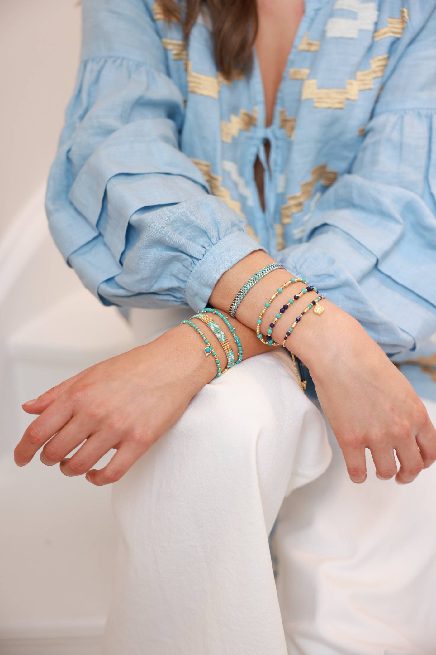 Iztac Blue Ombré Gold Woven Bracelet