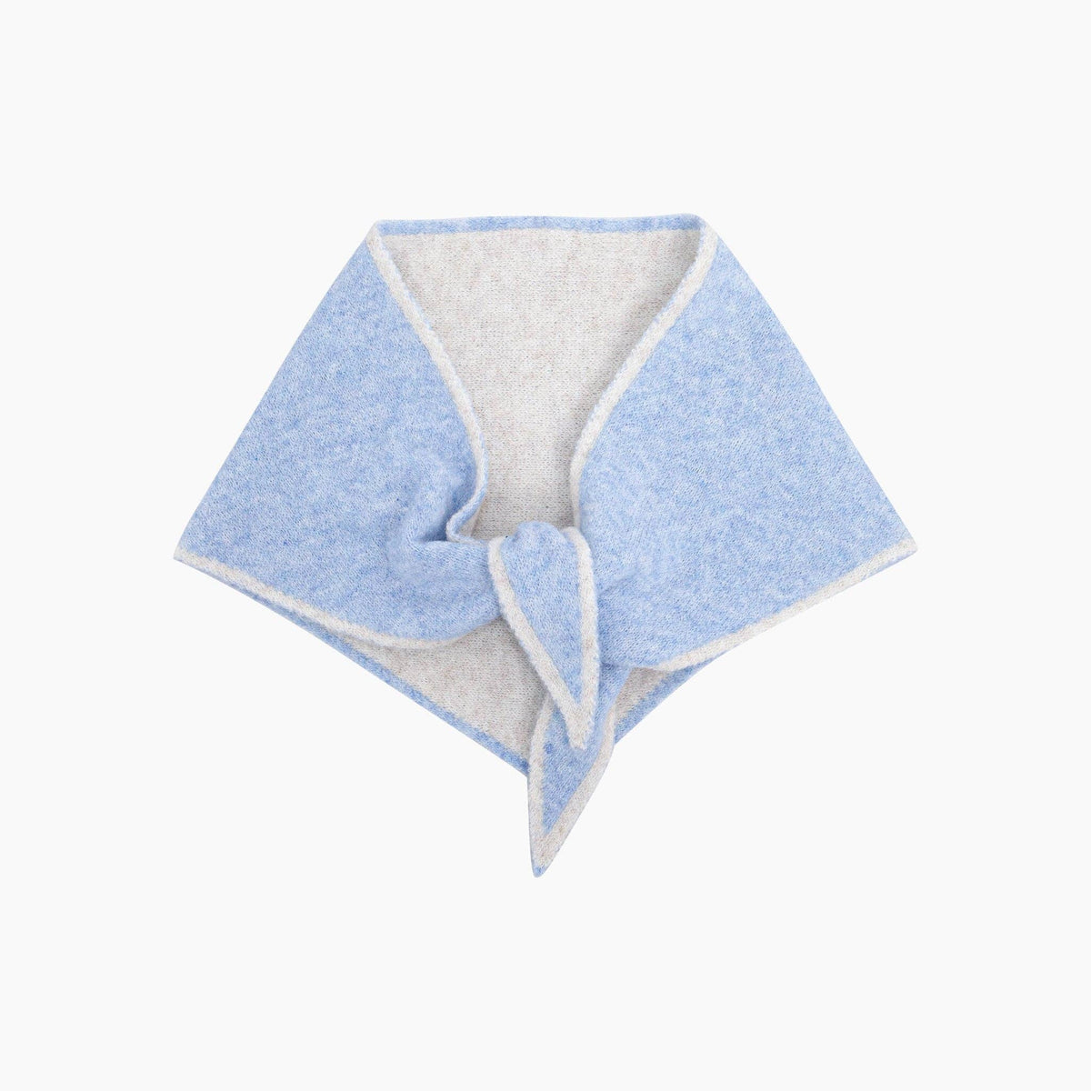 Contrast Trim Triangle Heavyweight Scarf in Light Blue/Cream: One Size