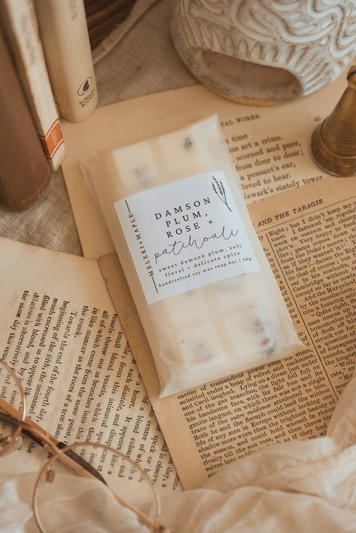 Damson Plum, Rose & Patchouli Scented Snap Bar Wax Melt