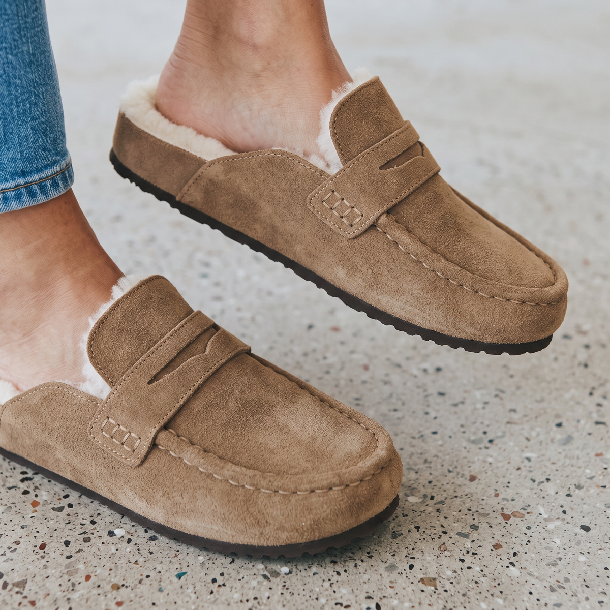 Bambi- Cow leather Muled clog loafer Fully Fur Lined: Tan