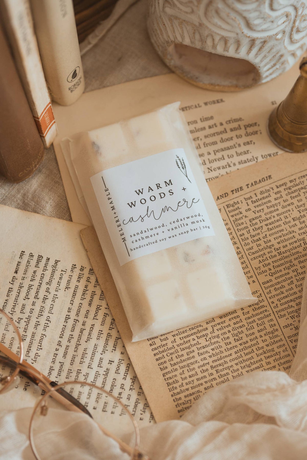 Warm Woods & Cashmere Scented Snap Bar Wax Melt